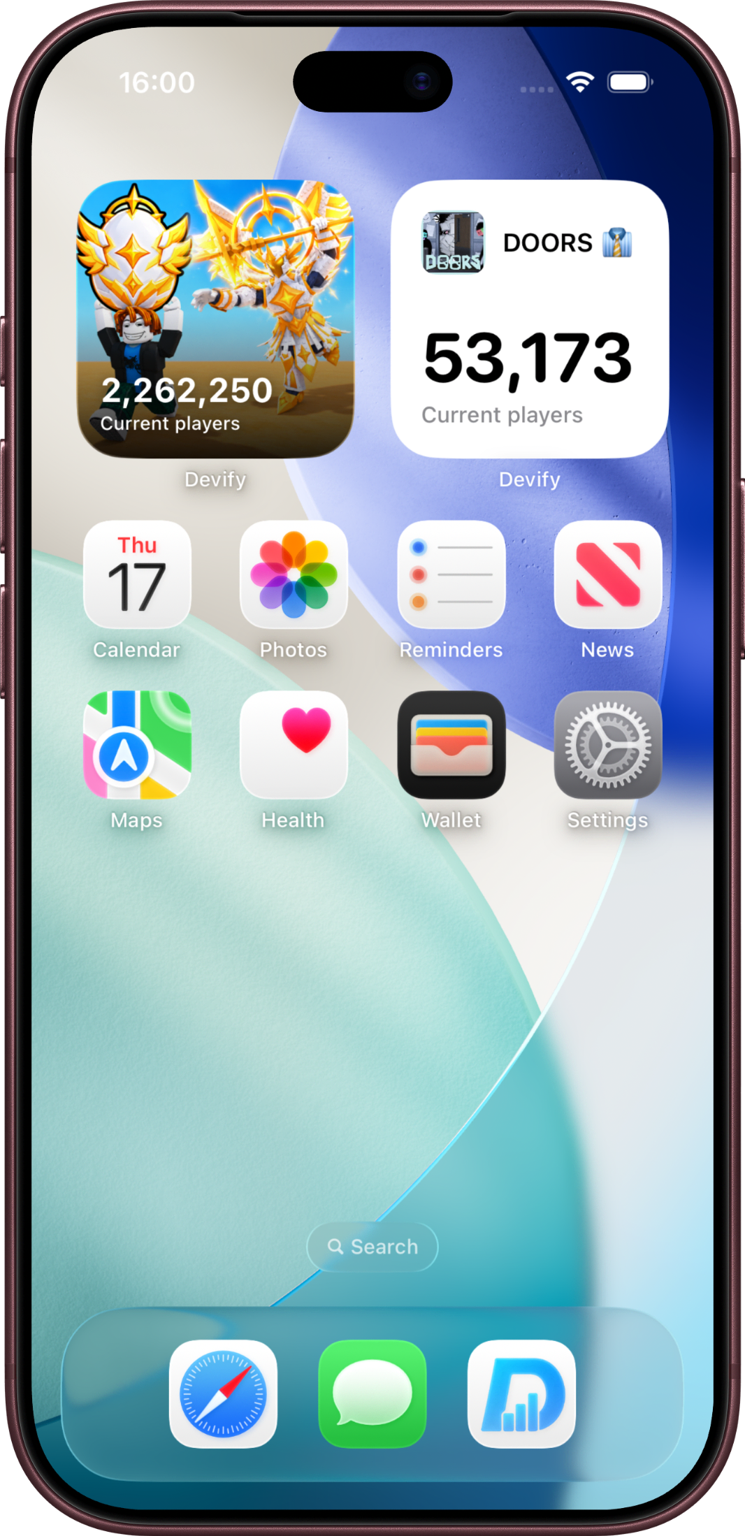 Devify iPhone Home Screen widget showing current players for Roblox experiences